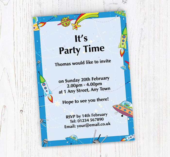 flying aliens party invitations